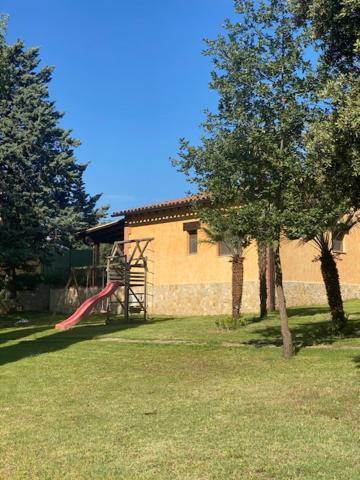 Casa Climent Pensionat Aviá Exteriör bild